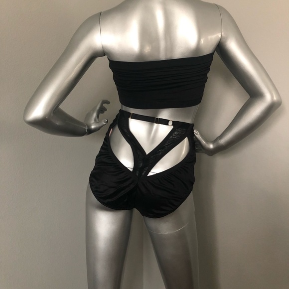 *BRAND NEW* Something Wicked ‘Annabel’ High Waist Peep Brief in noir - Picture 14 of 16
